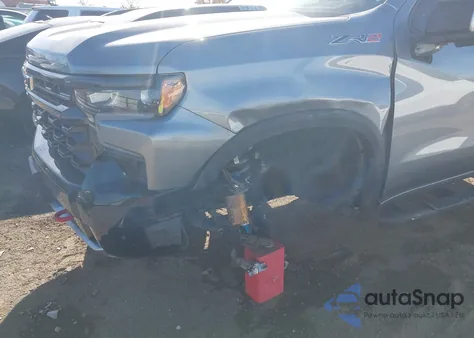 2023 Chevrolet Silverado 1500 4Wd Short Bed Zr2 z USA, uszkodzony, nr VIN 3GCUDHEL7PG330201